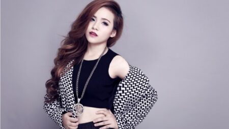 Ca si Wendy Thao – Cô gái sinh năm 1993 của Showbiz Việt