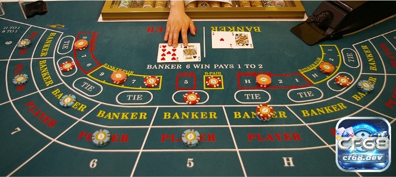 Quy luật chia bài trong luật chơi Baccarat đảm bảo tính công bằng và trung thực trong quá trình chơi.